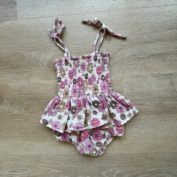 Angel Dear Muslin Smocked Bubble w/ Skirt - Size 12-18m - Picture 1 of 3